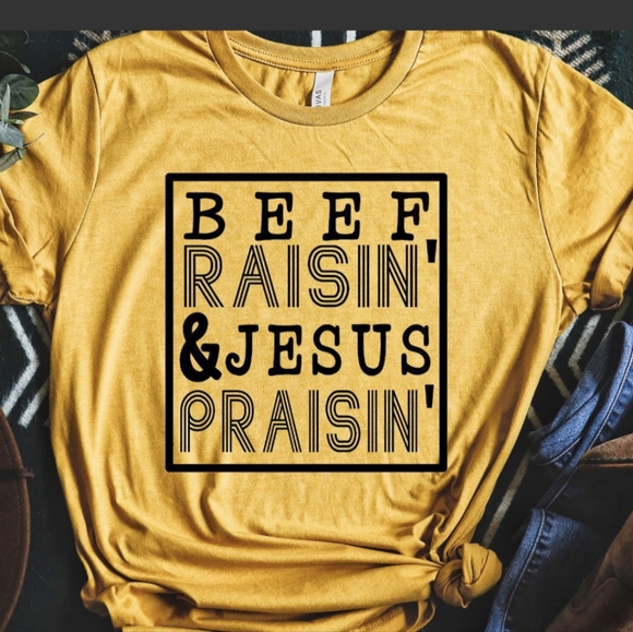 Western Graphic Tee, Beef Raisin Jesus Praisin - Picture 1 of 1
